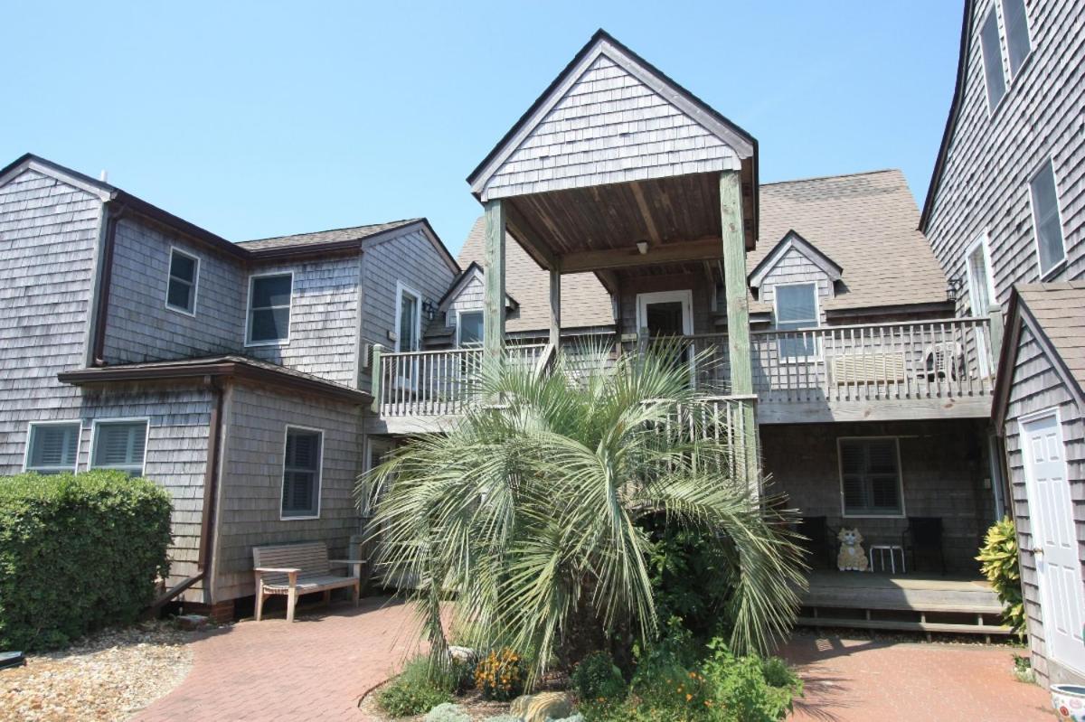 Courtyard Villas On Silver Lake 奥克拉科克 外观 照片